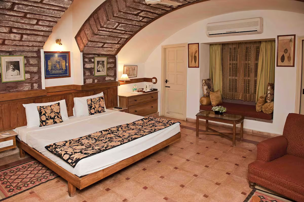 Top 10 Rajasthan Royal Hotels for Royal Feel