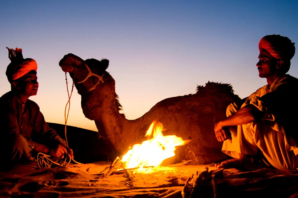 Winter travel destinations in Rajasthan including Jaipur, Udaipur, Jaisalmer, and Mount Abu