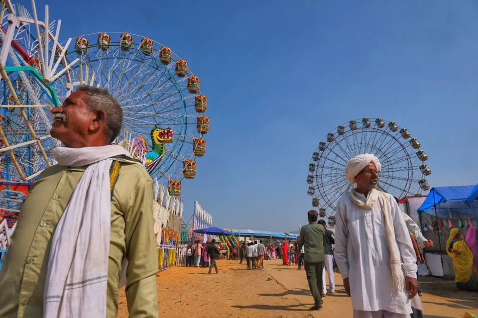 Colorful Rajasthan Mela in Bikaner showcasing traditional culture, folk performances and camel festival highlights