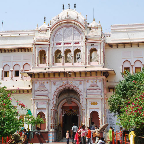 ram-raja-temple-&-fort
